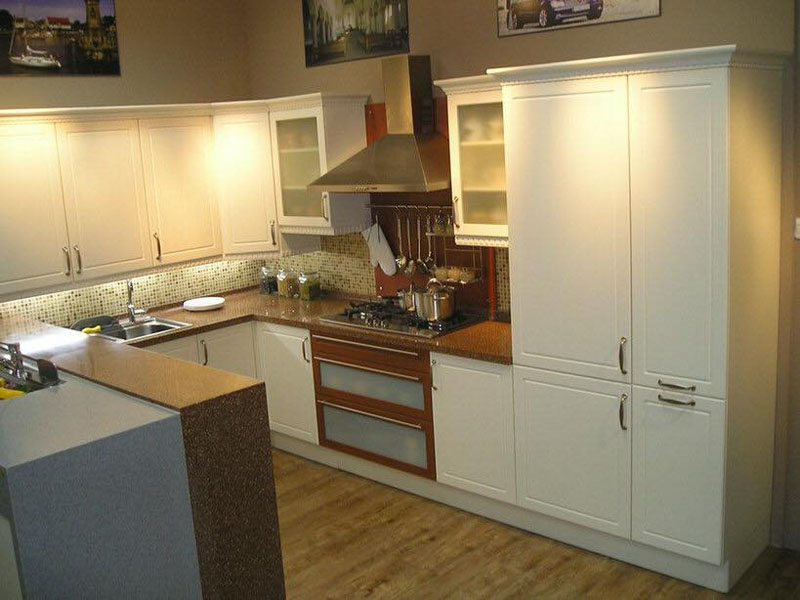 cadena de producci&oacute;n de los muebles muestra