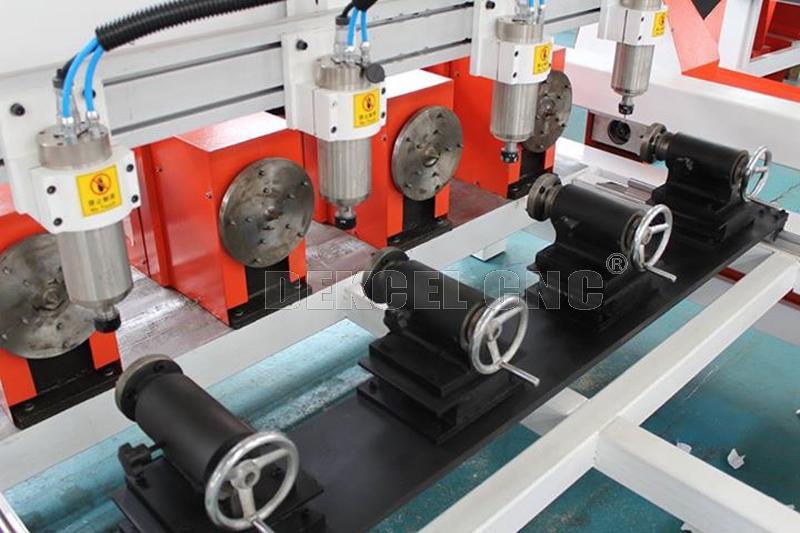 ranurador del CNC del cilindro con el di&aacute;metro 200m m rotatorios