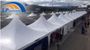 На открытом воздухе роскошный шатер пагоды для фестивальных мероприятий