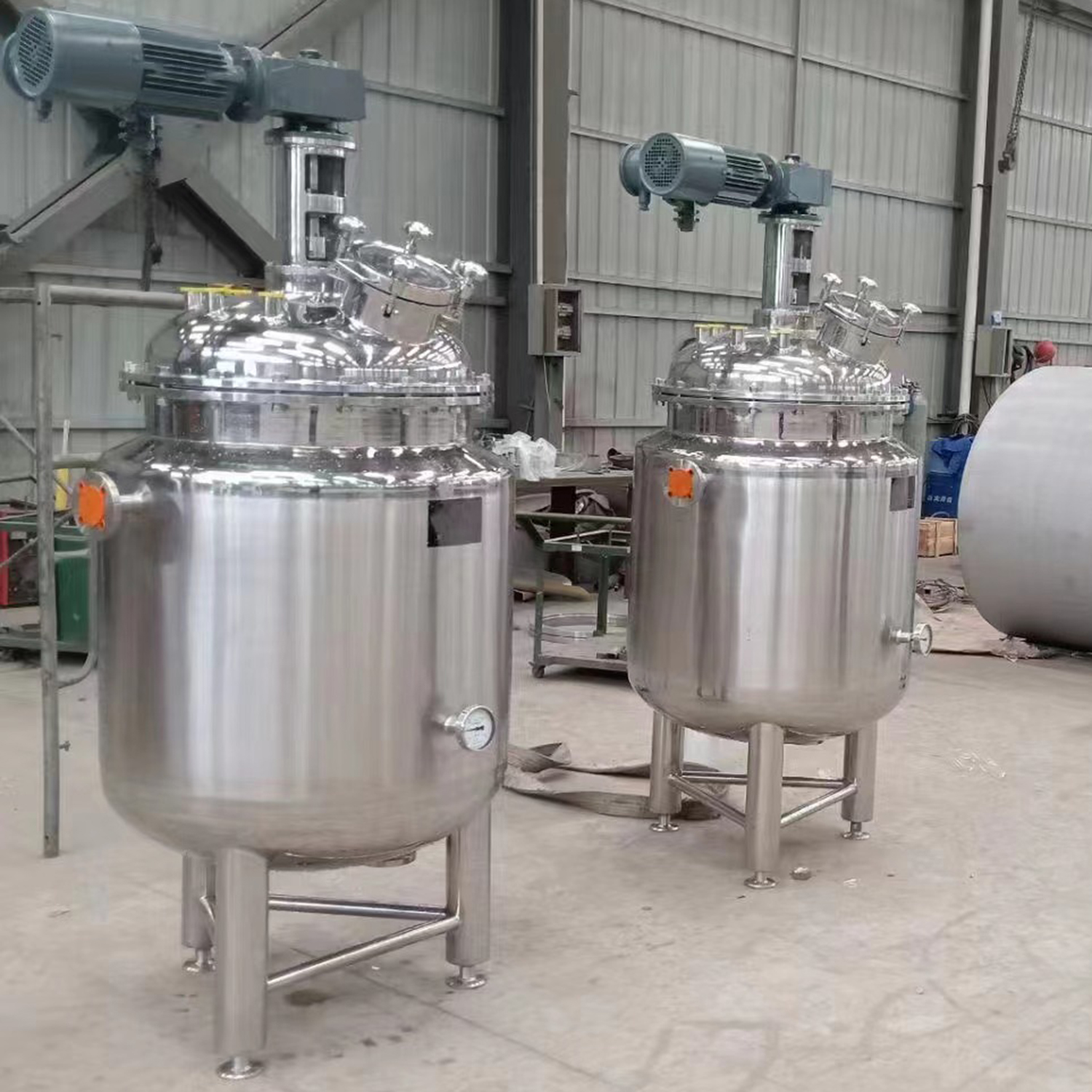 2000L санитарно-гигиенический ферментационный резервуар из нержавеющей стали SS304 с резервуарами с кожухом для охлаждения ямочек для винодельни