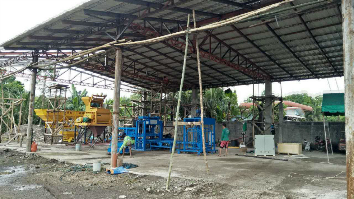 QTY4-15 block machine in Philippines (12)