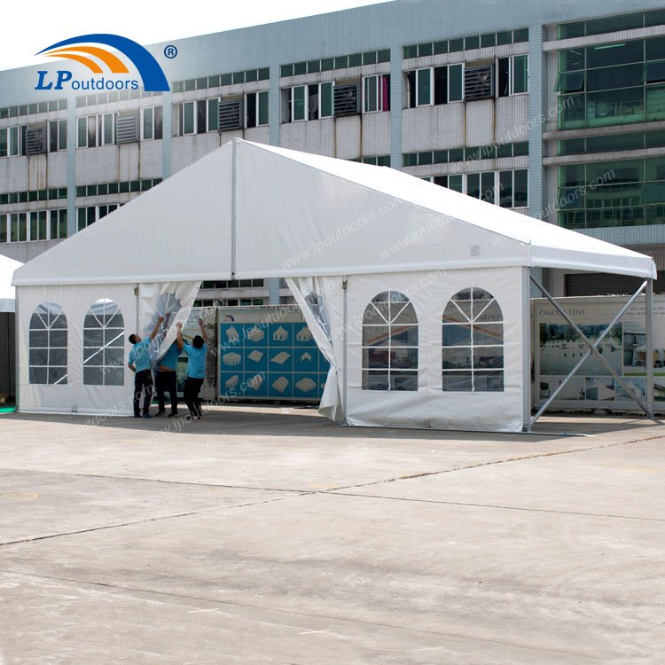 То же, что и Roder 12m Outdoor Aluminium Clear Span Maruqee Tent