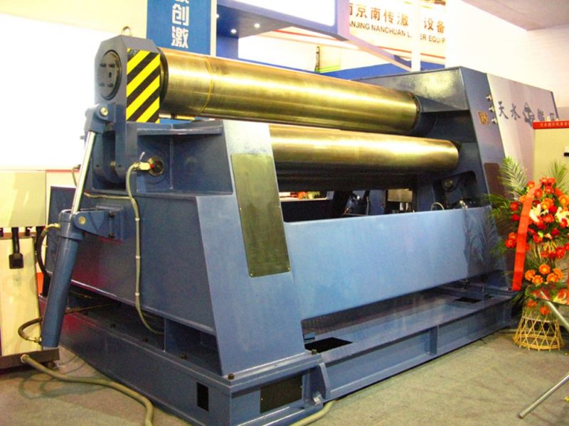 4辊卷板机（W12NC-30X2500）