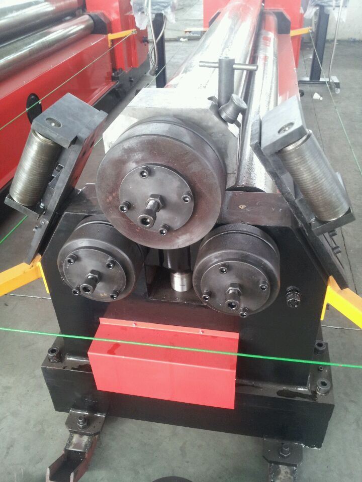 三辊弯板及压延加用型材弯曲（W11-6X3200）