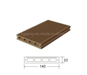 Decking de madera impermeable del pl&aacute;stico del PE de la decoraci&oacute;n al aire libre del surtidor WPC de China