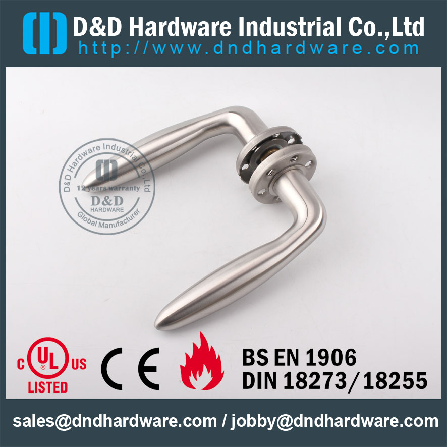 D & D Hardware-CE Tirador de puerta resistente al fuego DDTH036