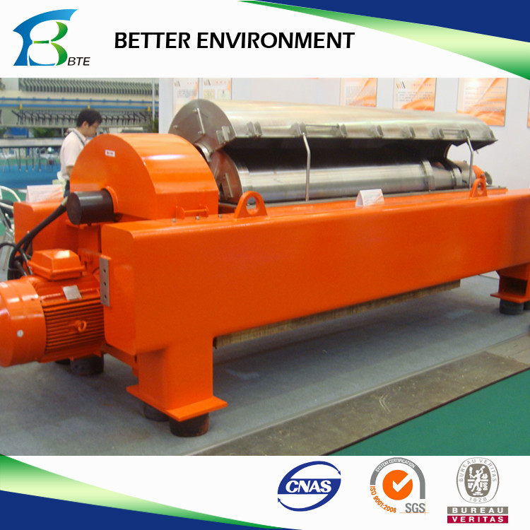 Horizontal Screw Centrifuge