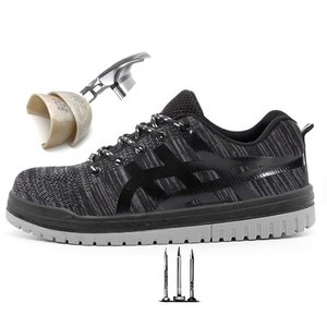 CE Composite Toe Sporty Safety Shoes for Men Light Weight