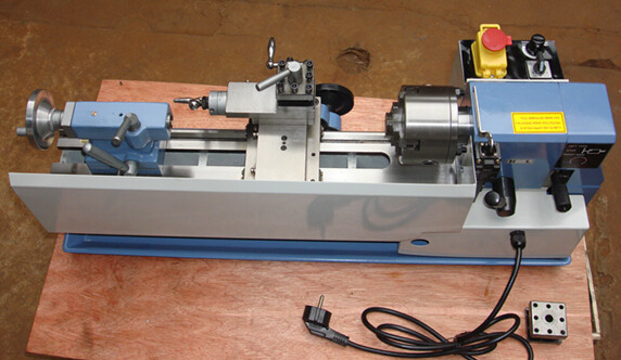 M&aacute;quina del torno del metal de DIY0712 Hobby para el uso del hogar