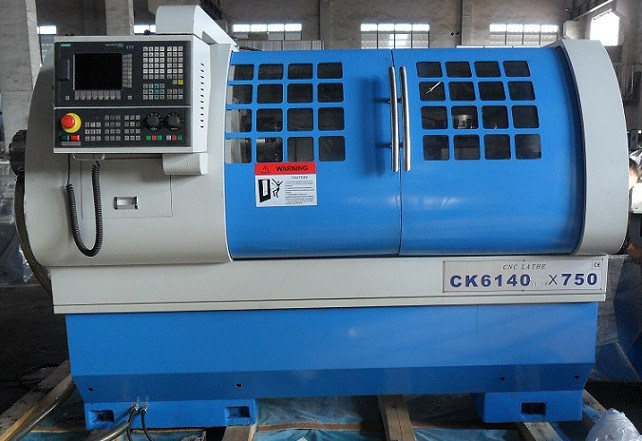 带Ce标准的CNC车床设备CK6140