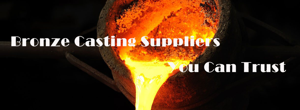 sand-casting-6-pouring-a-sand-mold-screen