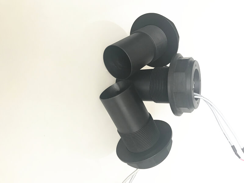 Principio de material y funcionamiento del sensor de distancia ultras&oacute;nico.