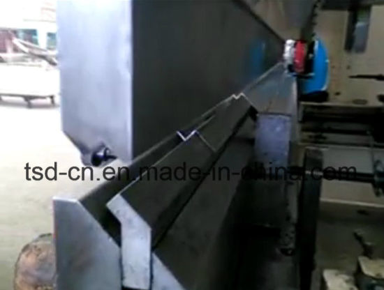 Herramientas de freno de prensa utilizadas para producir marcos de puertas metálicas de acero