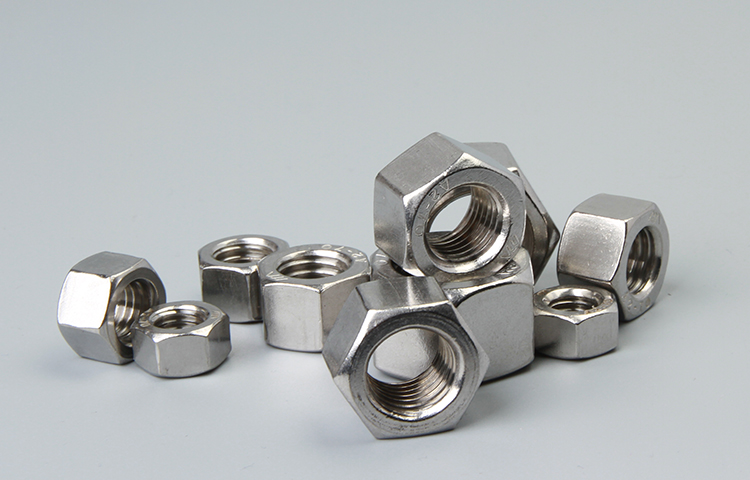 NUECES HEXAGONALES PESADAS