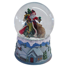 Polyresin Water Globe (BKC0135)