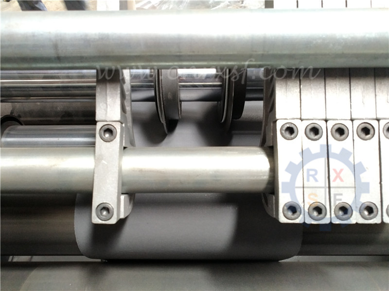Fully automatic PLC control vertical slitting machine for fireproof paper