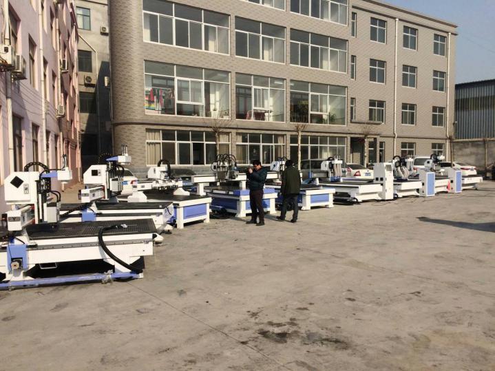 F&aacute;brica de Dekcel