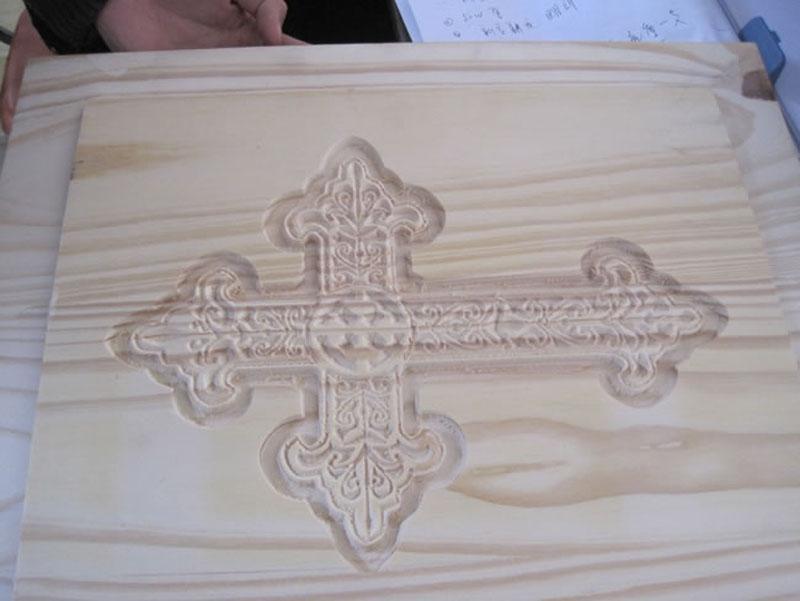 m&aacute;quina de madera del ranurador del CNC del arte