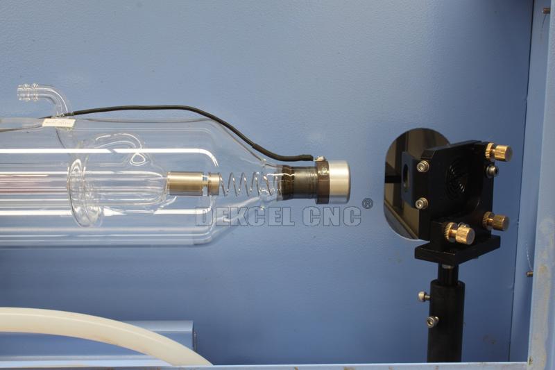 tubo del laser del reci de Pek&iacute;n de la m&aacute;quina del mdf del corte del laser del CNC