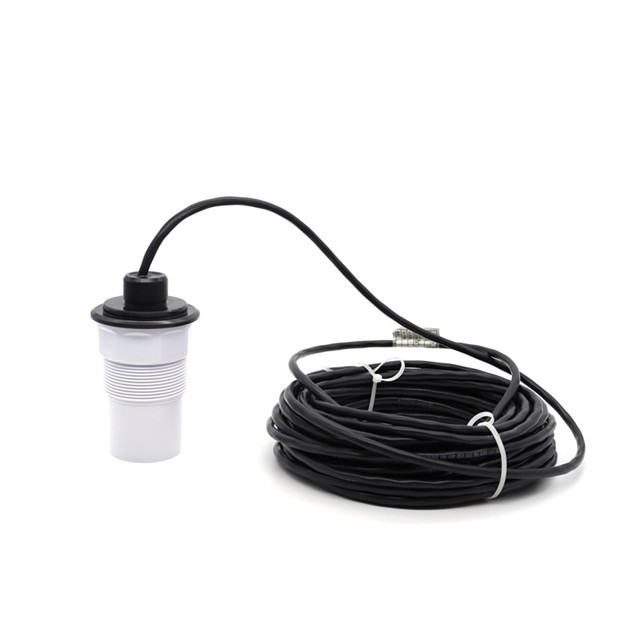 Transductor de distancia anticorrosi&oacute;n de 40 kHz para liquid&oacute;metro