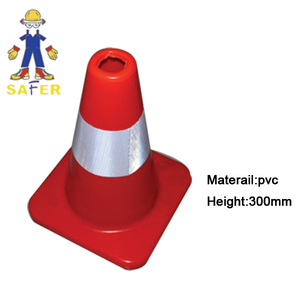 traffic cone/road cone/road traffic cone