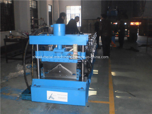 Metal Ridge Cap Cold Roll Forming que hace la máquina