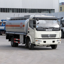 Dongfeng 4X2 10000 litros de gasolina de carro del depósito camión del tanque de gasolina de 250 galones