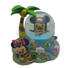 Christmas Gift Polyresin Water Globe (BKC0142)
