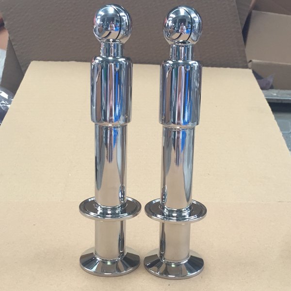 Вращающаяся распылительная головка с двойным зажимом для систем CIP