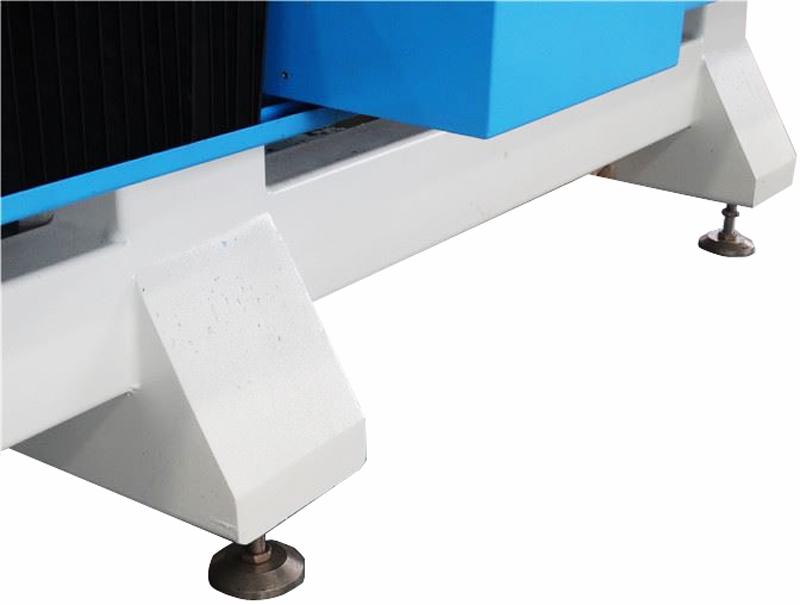 M&aacute;quina de talla de madera del CNC de China