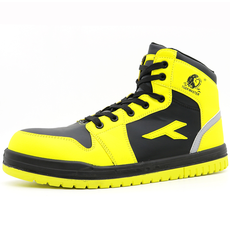 TM218 SAFETY SHOES 2
