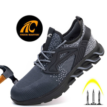 Anti-smashing Lightweight Comfortable Safety Shoes for Men