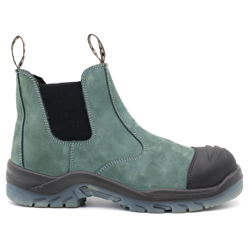 TM1005 safety boots