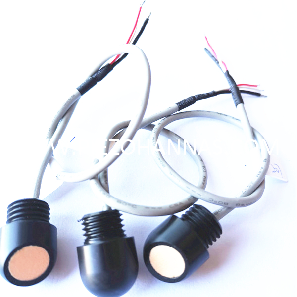 Transdutor ultra-sônico piezoelétrico de baixo custo para o sensor ultra-sônico dos anemômetros