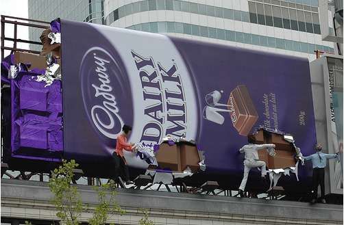 13 Gigante Chocolate billboard.jpg