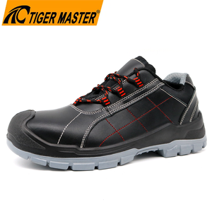 2025 New Black Leather Safety Anti-smashing Shoes