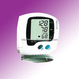 Wrist Type Digital Automatic Blood Pressure Monitor