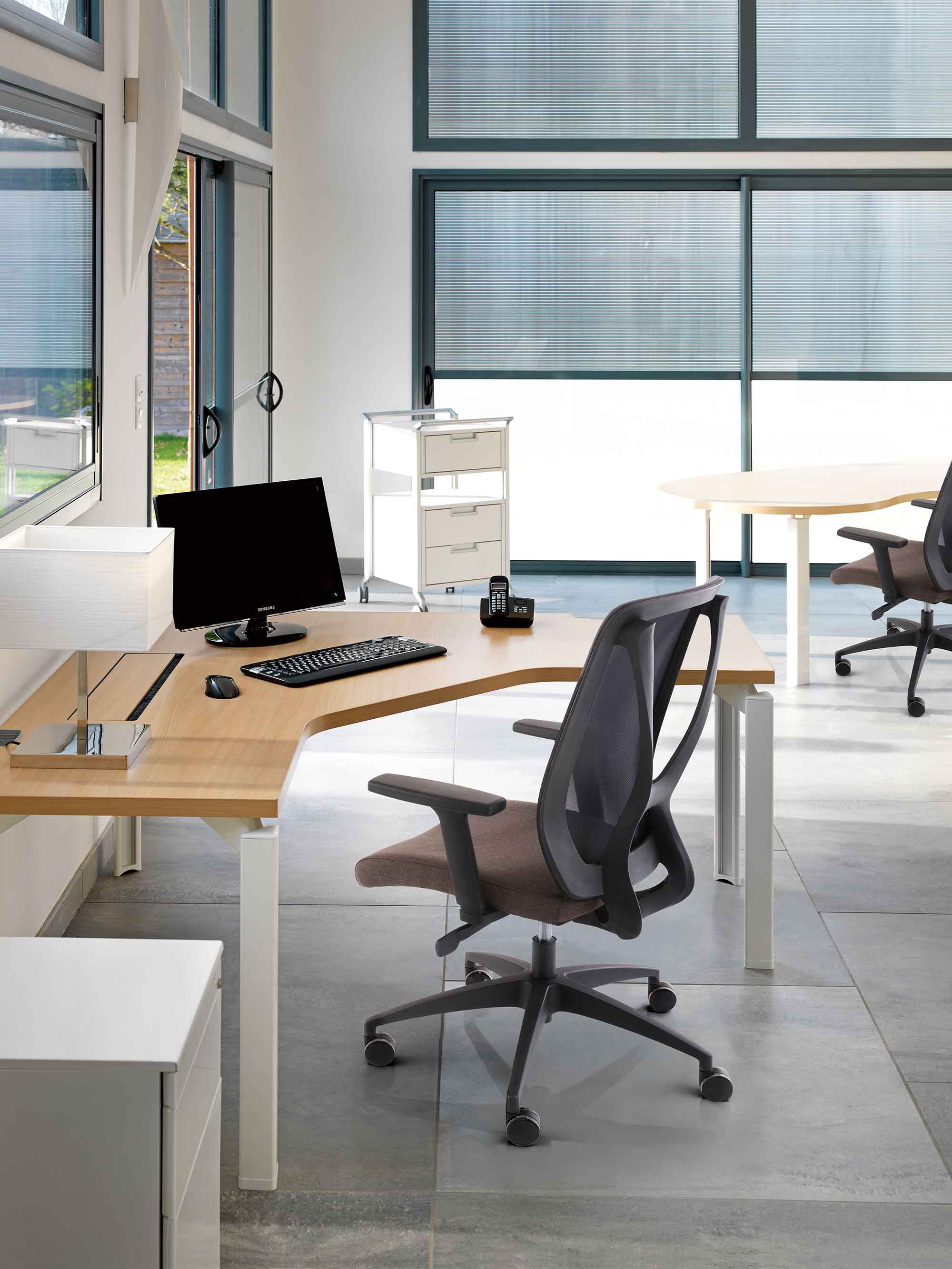 Silla de oficina de espuma viscoel&aacute;stica 557C