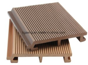 El mejor compuesto pl&aacute;stico de madera del precio bajo de la calidad en pelotilla