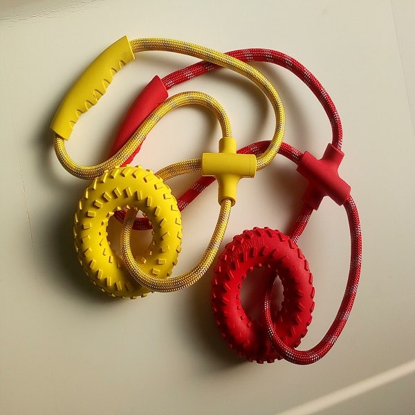 IQ Treat Rubber Chew Sticks with Rope Dog Smarter Toys