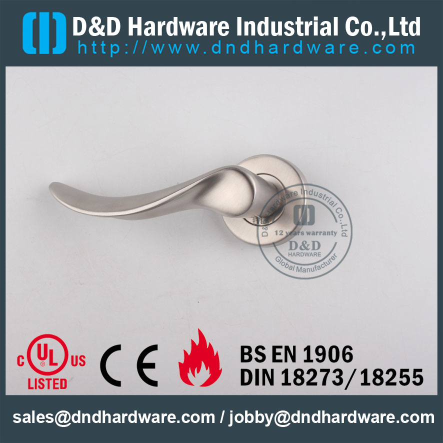 D & D Hardware-Europa Design decorativo Puxador de alavanca de porta DDSH006