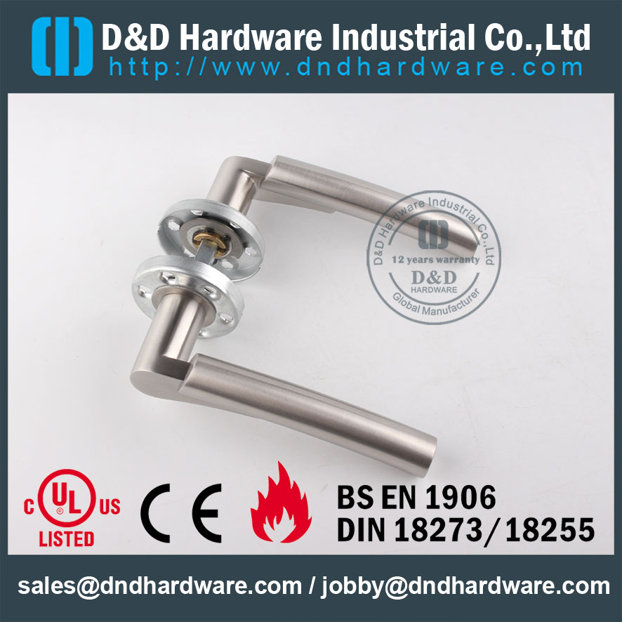 Investasi Antirust Cast Lever Stainless Steel Padat pada Rose untuk Pintu Kayu -DDSH017