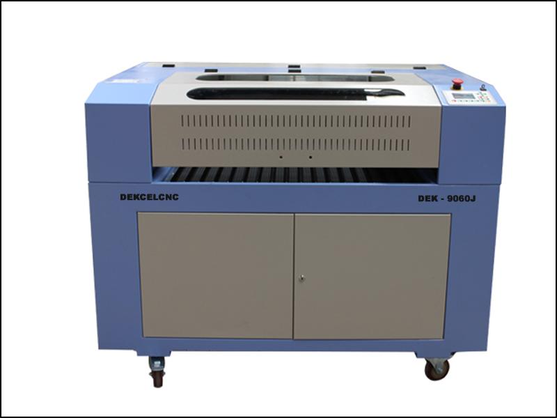 Máquina del grabador del laser del CNC del precio de fábrica para la venta