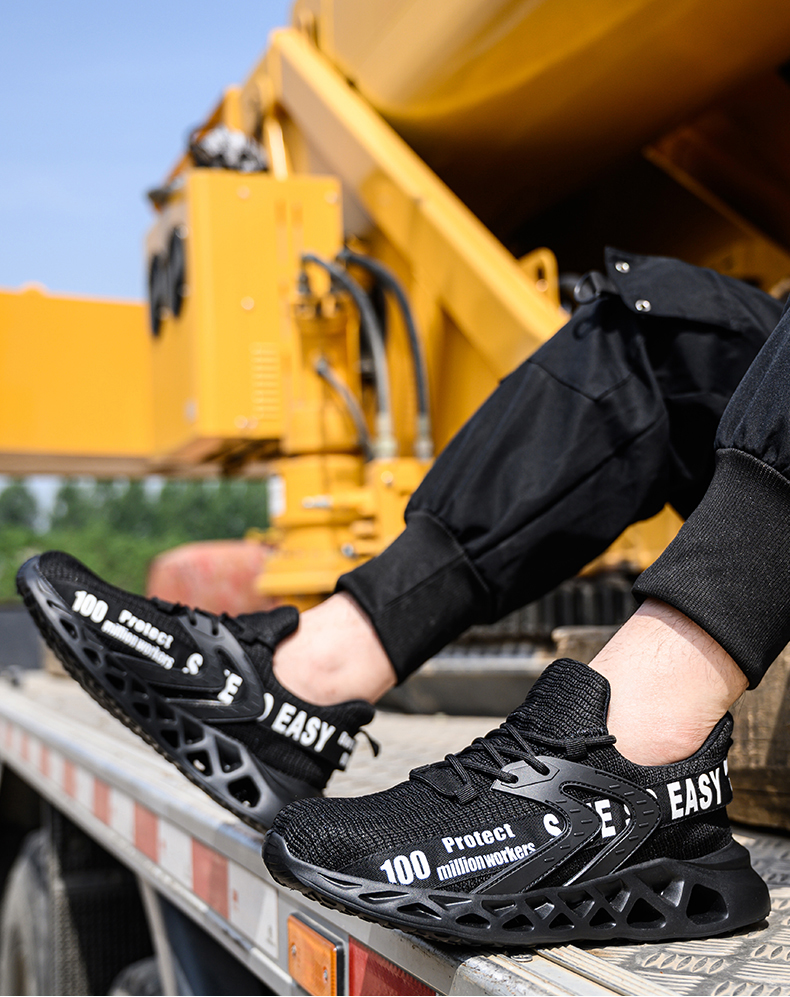 TM262 SAFETY SHOES 2