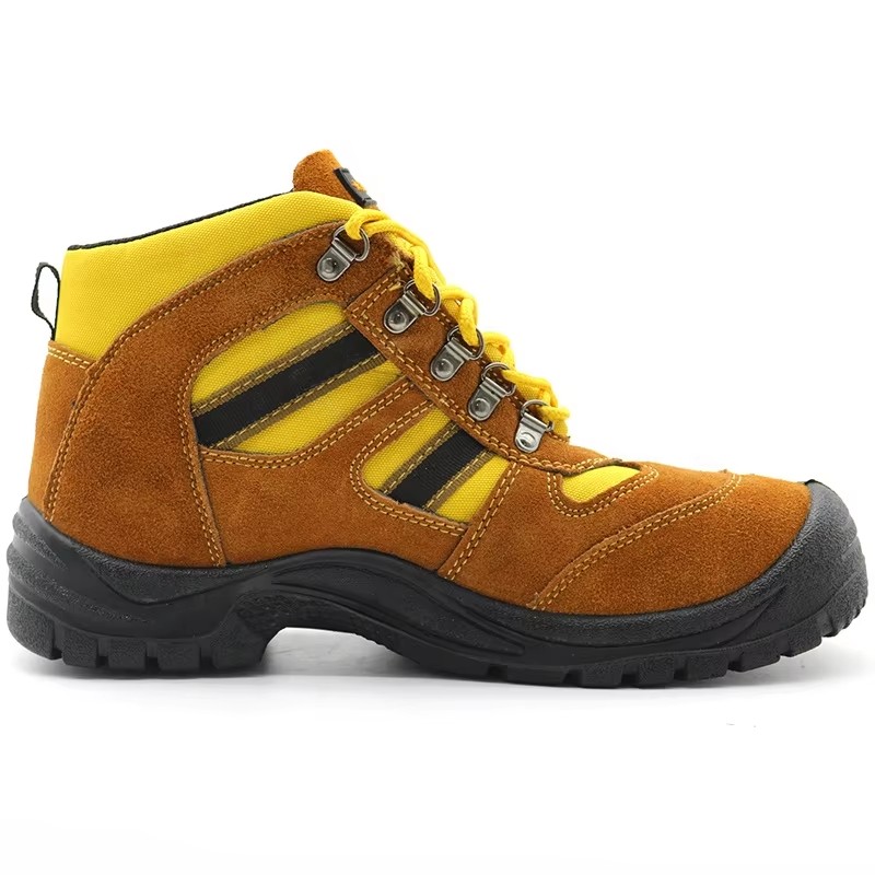 TM252 safety shoe 2