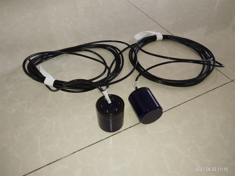 12 Transductor Hidr&oacute;fono cil&iacute;ndrico para sonar de exploraci&oacute;n lateral