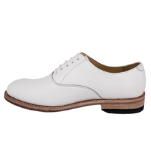حذاء مكتب من الجلد اللامع باللون الأبيض 1216