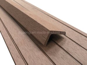 Suelo hueco compuesto pl&aacute;stico de madera com&uacute;n del Decking de la venta WPC