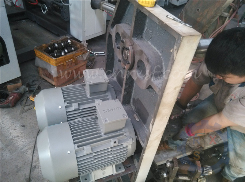Moteur asynchrone triphasé de marque de Siemens