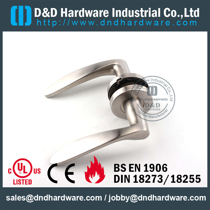 D & D Hardware- Tuas pintu menangani DDSH001